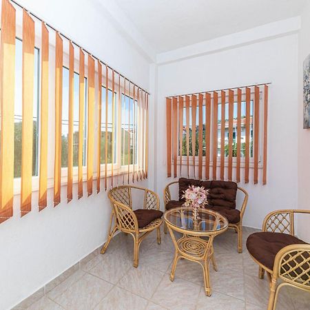Gorgeous Apartment In Marina With Wifi Dış mekan fotoğraf